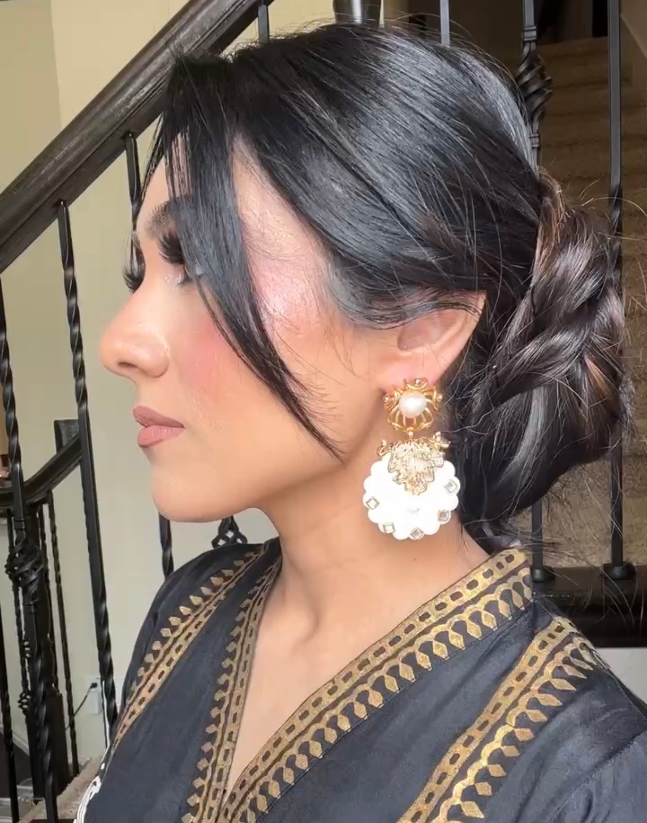 Hana Pearl and Gold Earrings