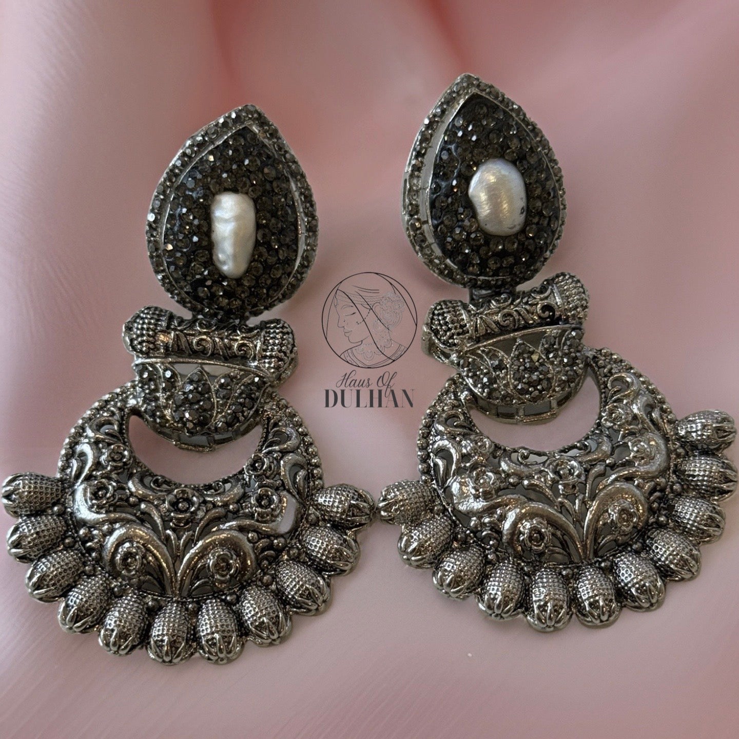 Kiran- Statement Crush Earrings