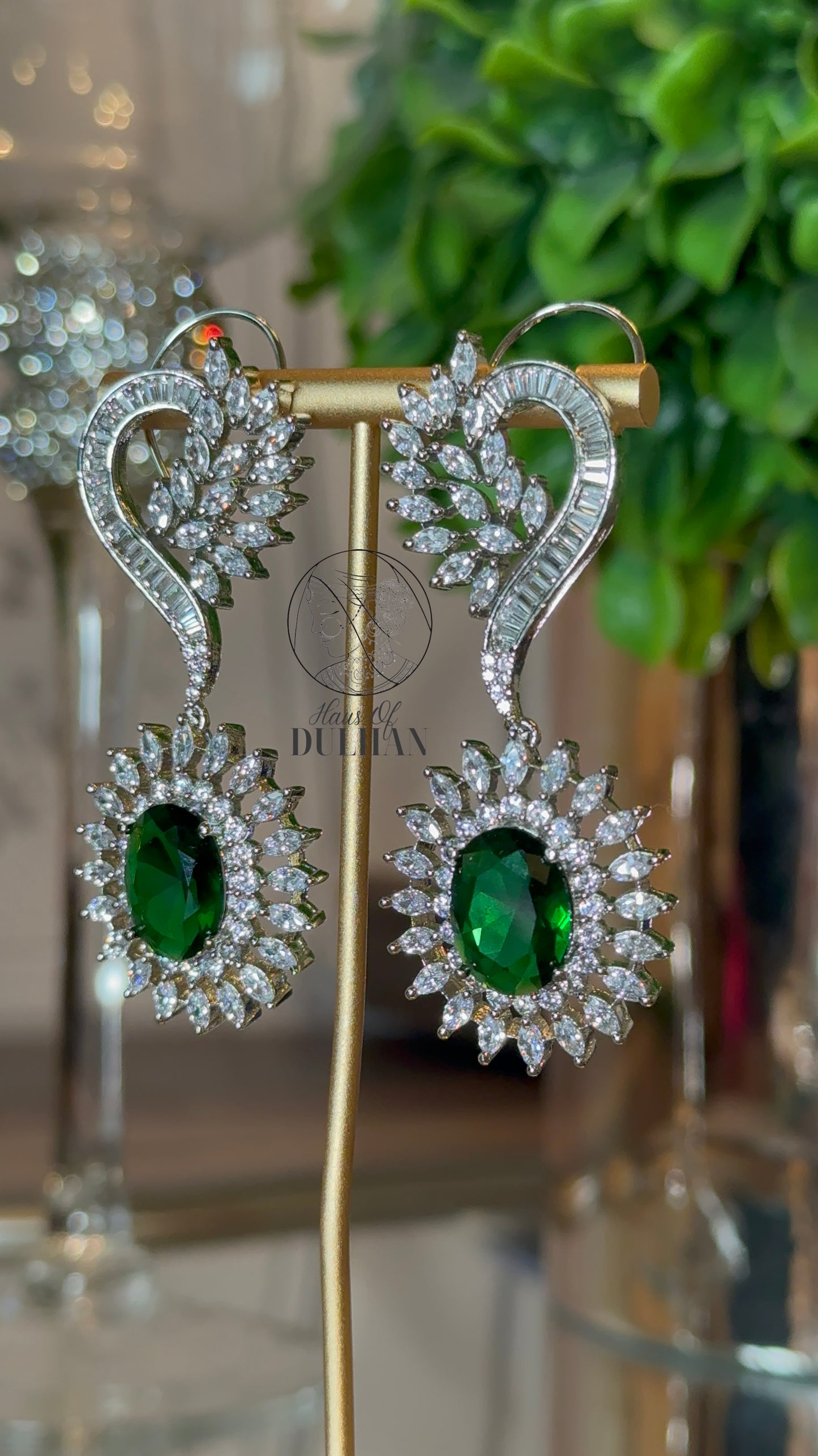 Nadia Emerald Green & Diamanté earrings